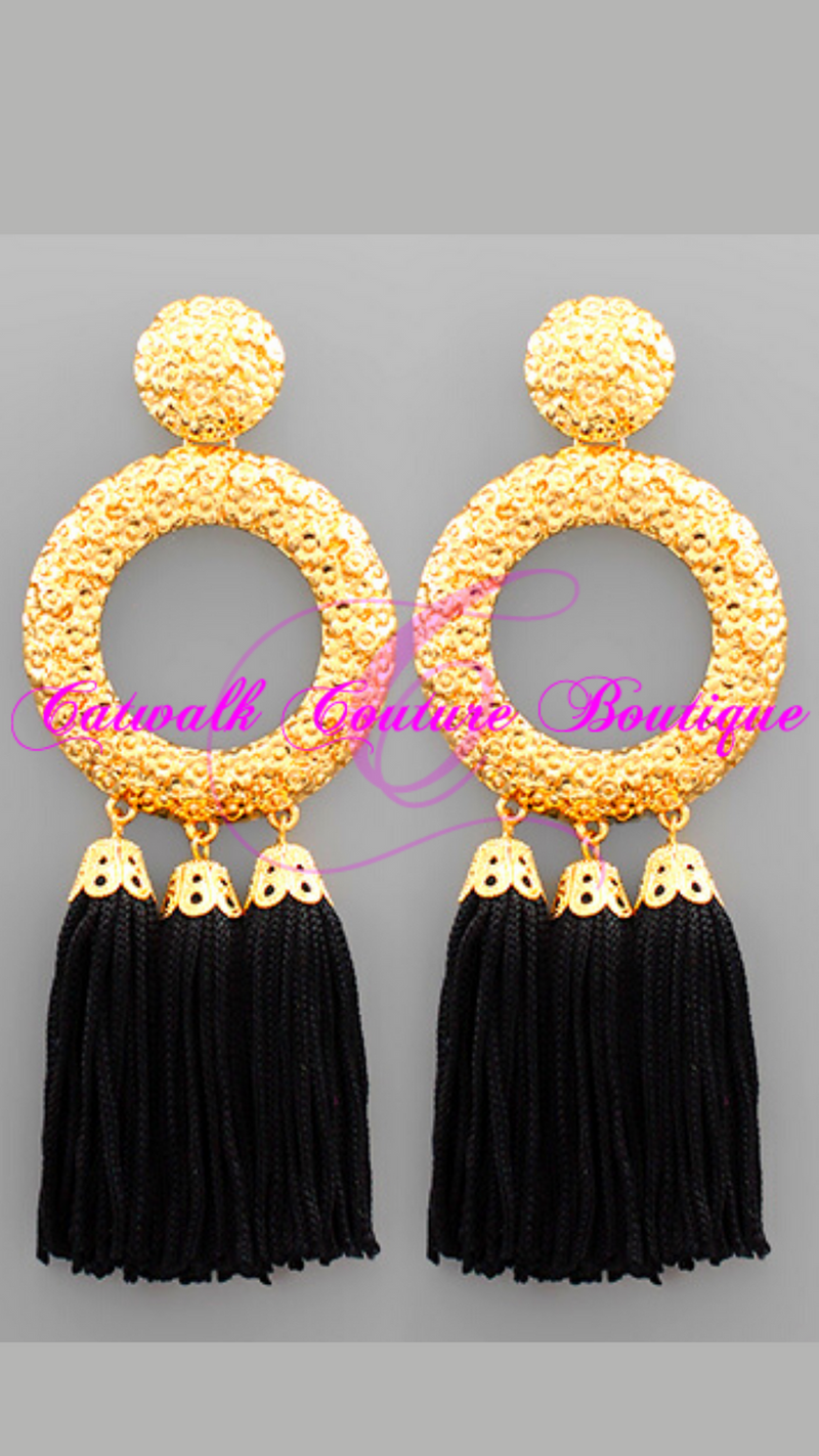 NUGGET DOOR KNOCKER TASSEL EARRINGS