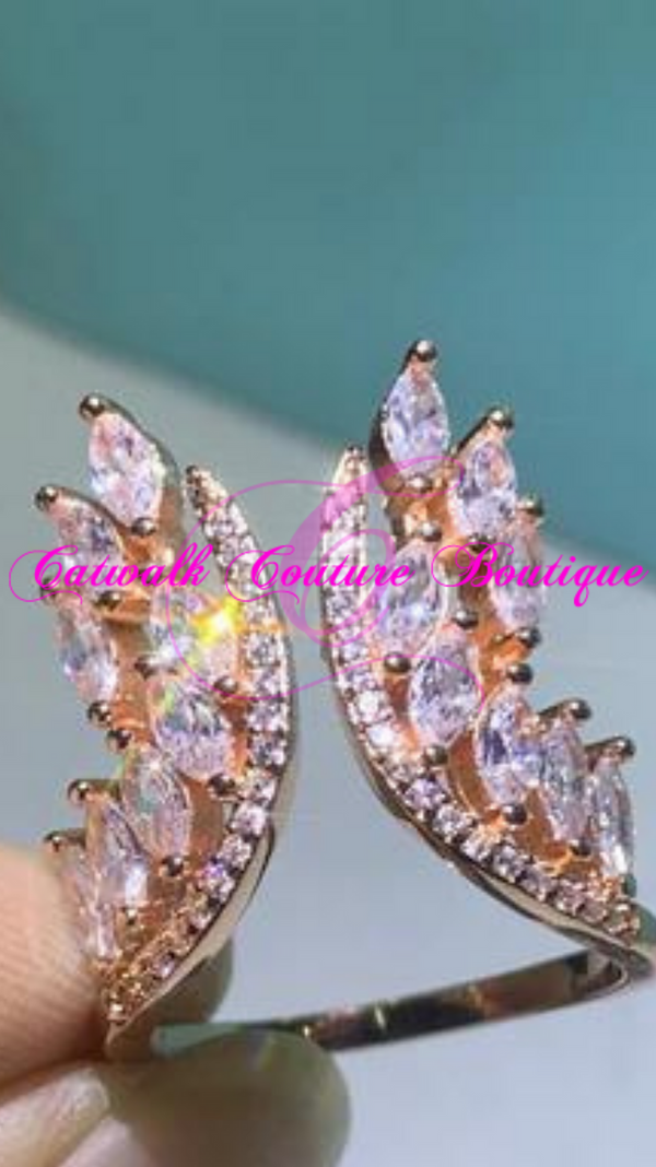 ADJUSTABLE CUBIC ZIRCONIA WINGS RING