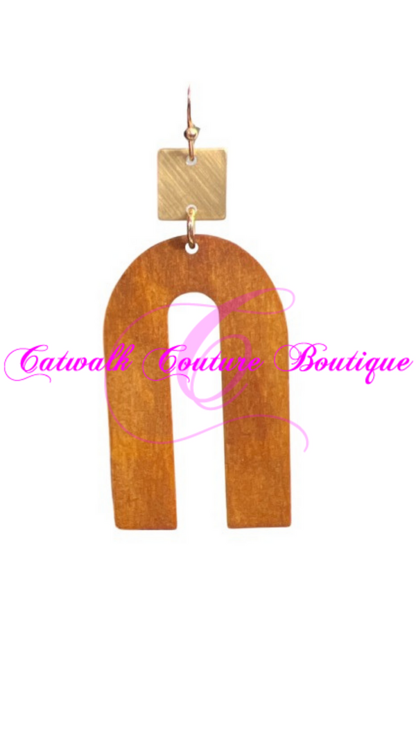 WOODEN LT BRN ARCH EARRINGS